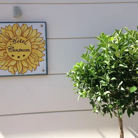 Centrum Ξενοδοχείο 3*