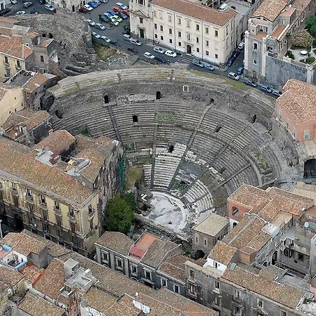 Ξενοδοχείο Centrum 3*