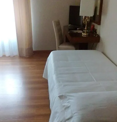 Centrum Отель 3*