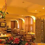 Hotel Centrum 3*